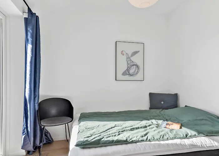 Gorgeous In With Kitchen Holiday home