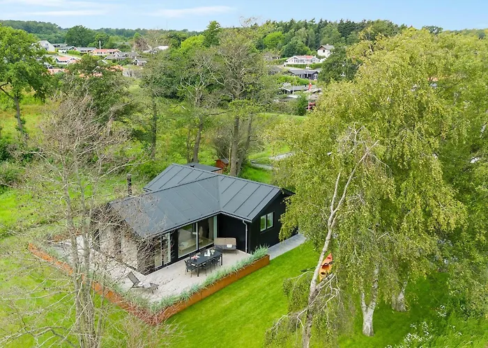 Gorgeous In With Kitchen Holiday home Sjolund